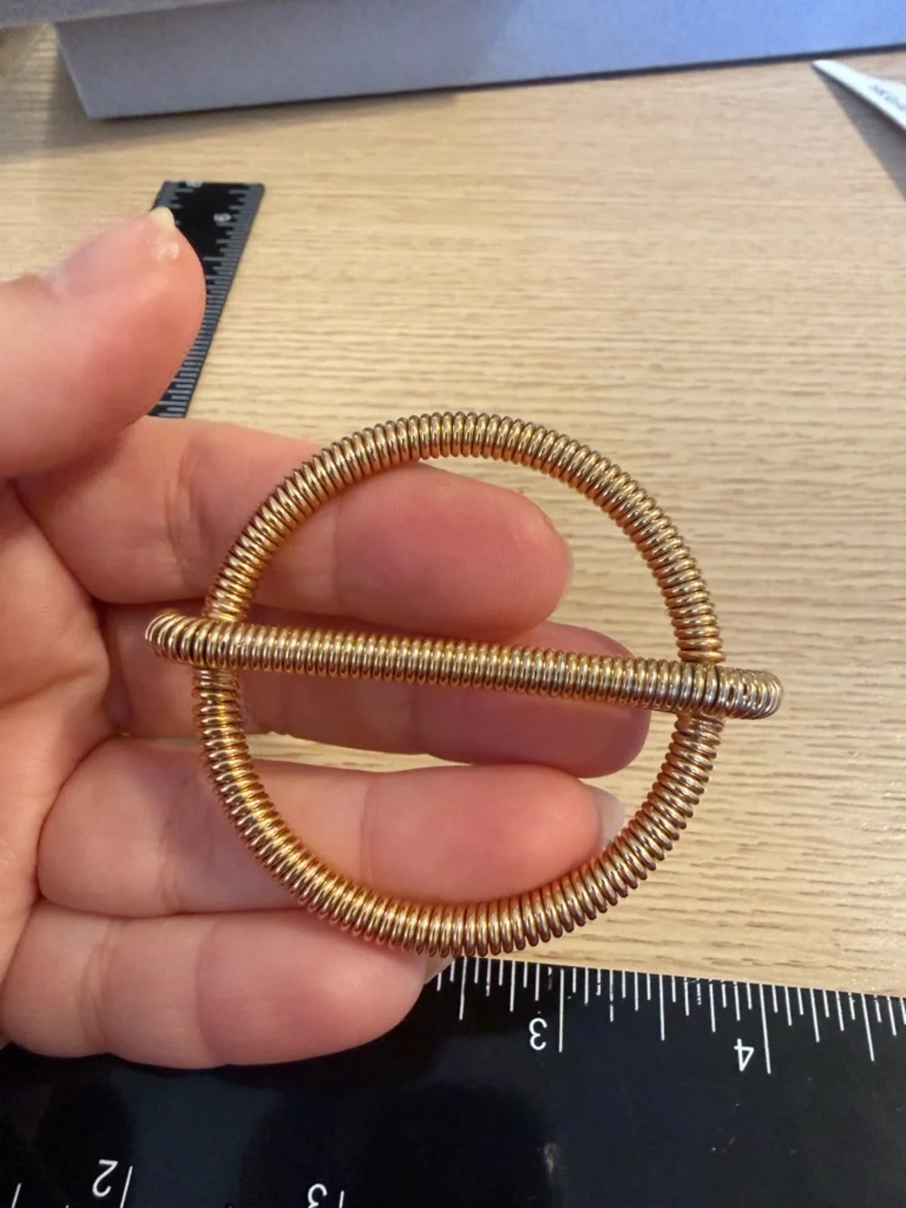 Vintage Gold Coiled Wire Circle Bar Brooch‎ Pin Minimalist Geometric Modernist